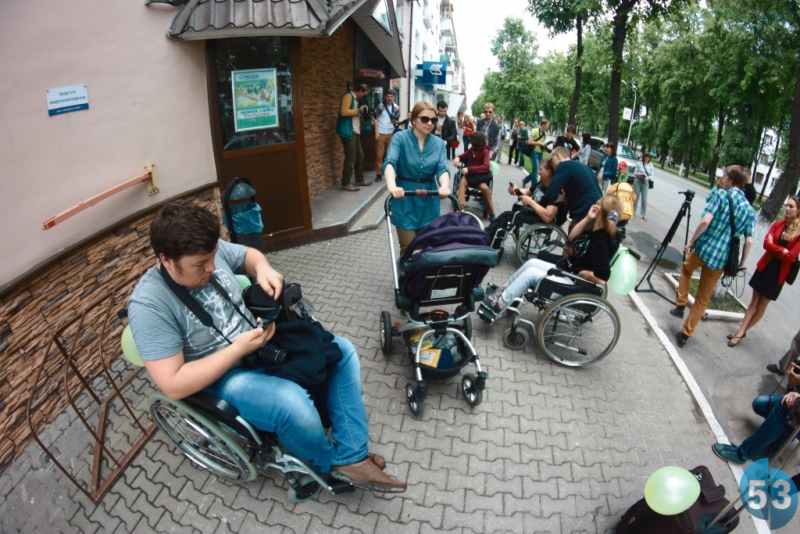Жители Великого Новгорода проверили свой город на доступность